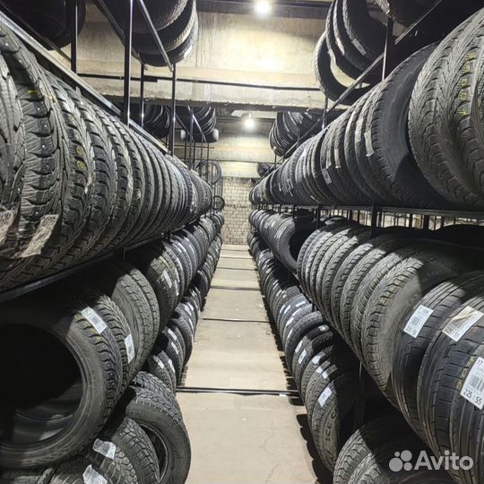 Nokian Tyres Hakkapeliitta R2 195/65 R15 90L