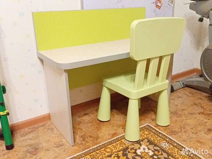 Детский стол и стул IKEA