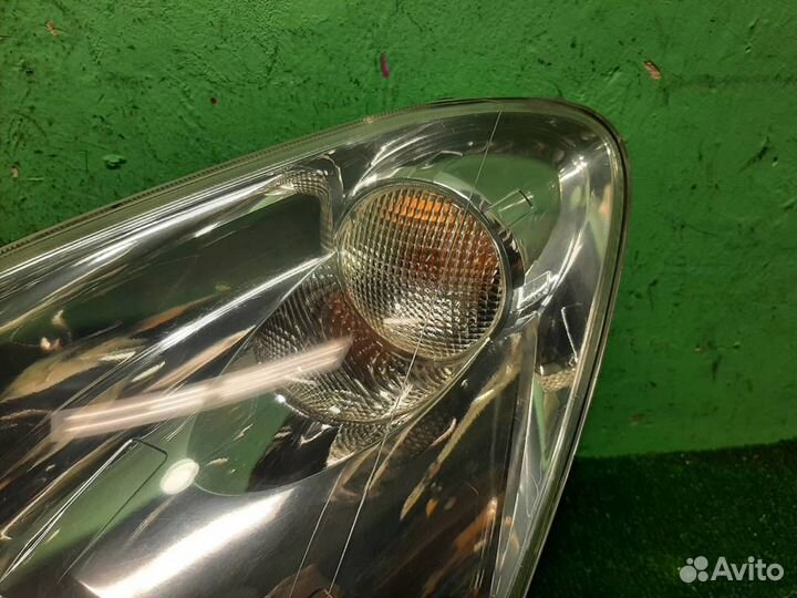 Фара левая Toyota Corolla Verso R1 2006