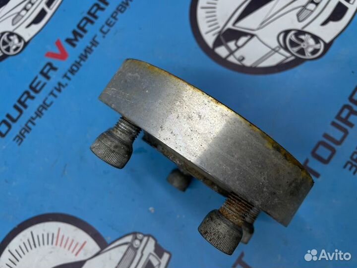 Проставка колеса Bmw 7-Series E66 N62B48B 2006