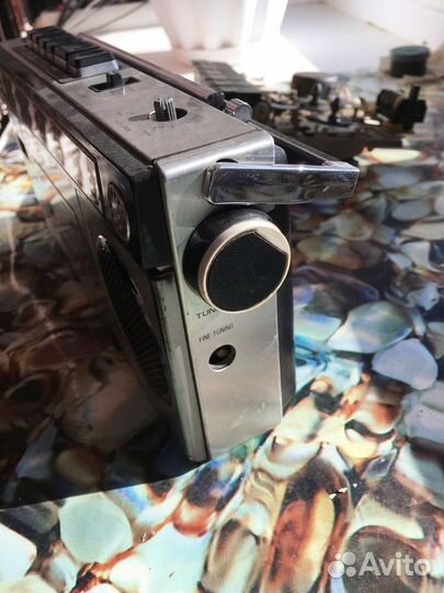 Кассетный радиоприёмник Sanyo