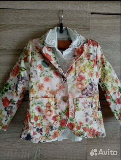 Пиджак + рубашка на девочку 2-4года