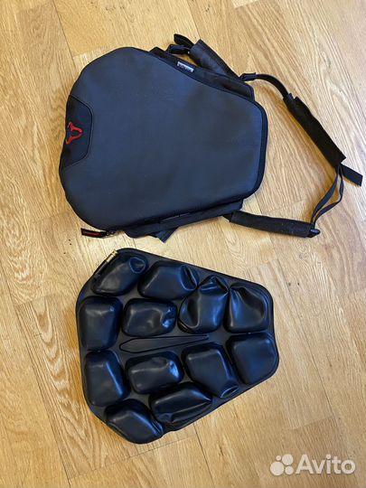 Подушка-памелка SW-Motech на сиденье мотоцикла