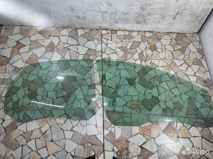 Стекло двери Ford Focus седан 1.6 shda (100 Л.С)