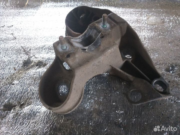 Кронштейн стабилизатора ауди а4 б5