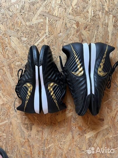 Футзалки Nike Tiempo Legend 7 Academy