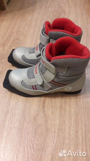 Лыжные ботинки 37-38 размер
