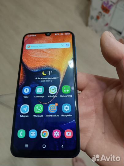 Samsung Galaxy A50, 6/128 ГБ