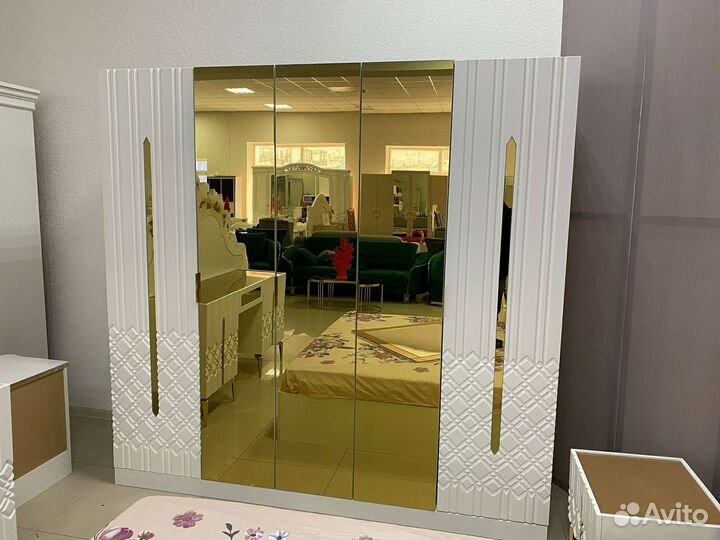 Спальная Мебель