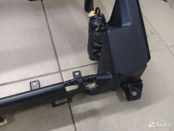 Торпедо нижняя часть Тойота Королла Е 180