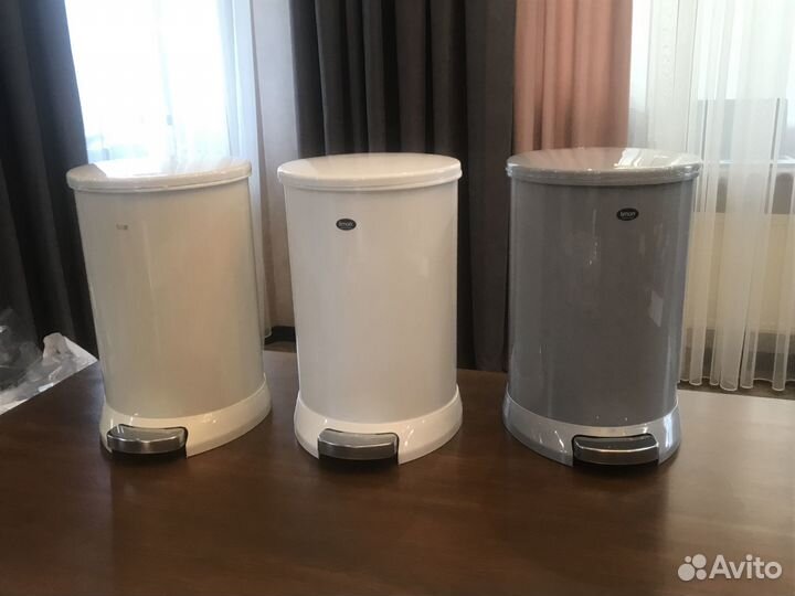 Мусорное ведро с педалью