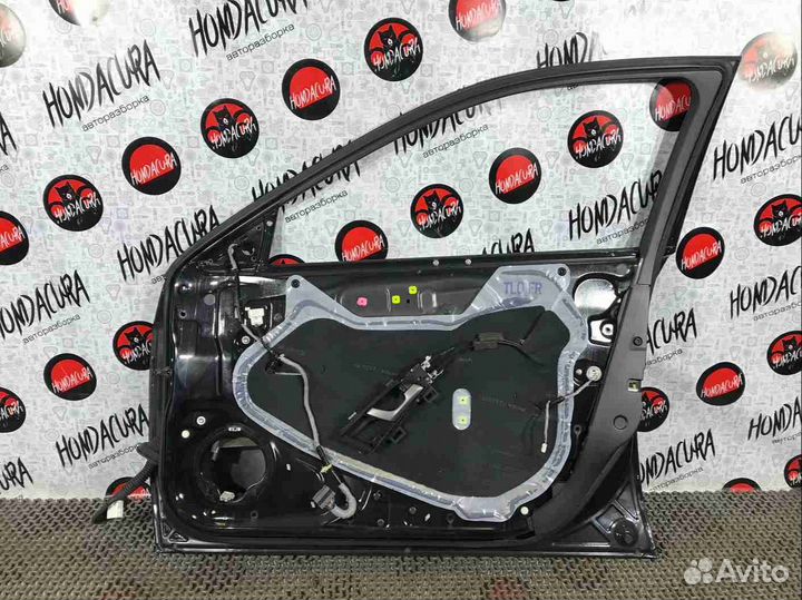 Дверь передняя правая Acura TSX