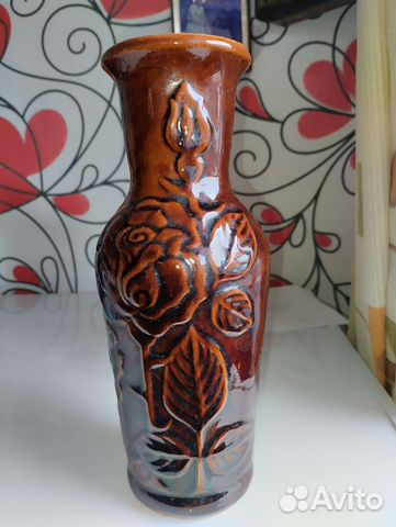 Ваза из цветного стекла и керамическая