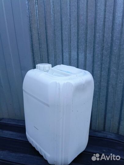 Канистра пластиковая 20 литров
