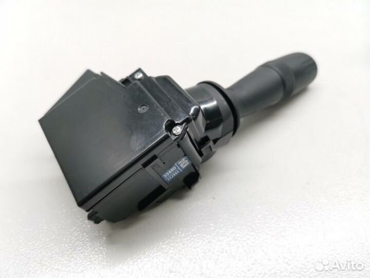 Подрулевой переключатель правый Toyota Camry XV55