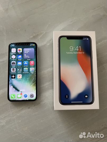 Телефон iPhone X 256 G