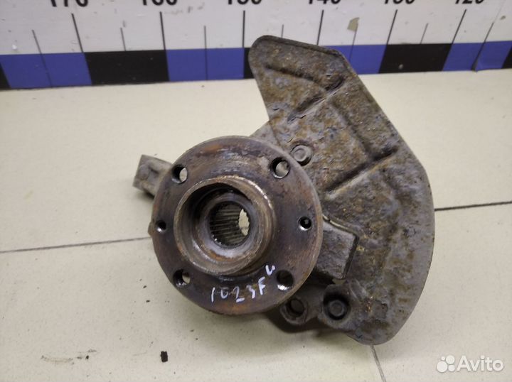 Кулак поворотный передний левый Doblo 2005-2015