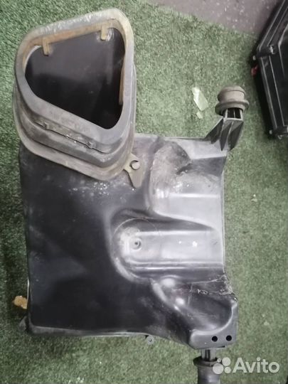 Корпус воздушного фильтра Chevrolet Cruze J300