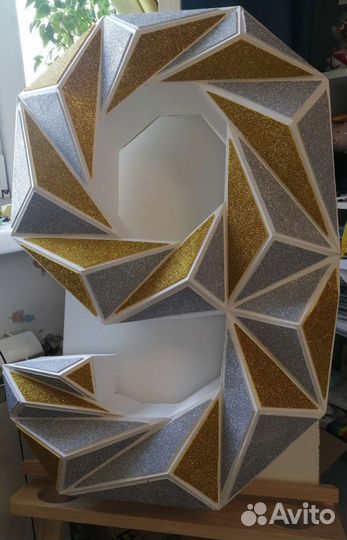 Цифра 9/6 для фотозоны