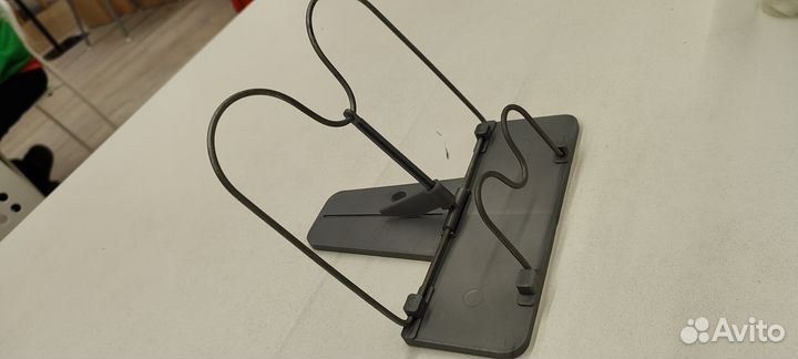 Подставка для книг