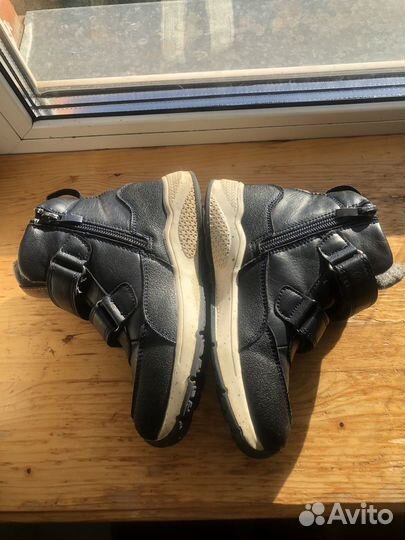 Ботинки осенние детские