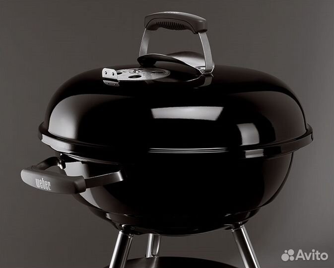 Угольный гриль Weber