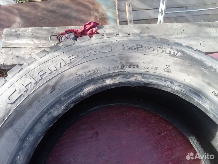 Matador MP 58 Van 2.25/65 R17