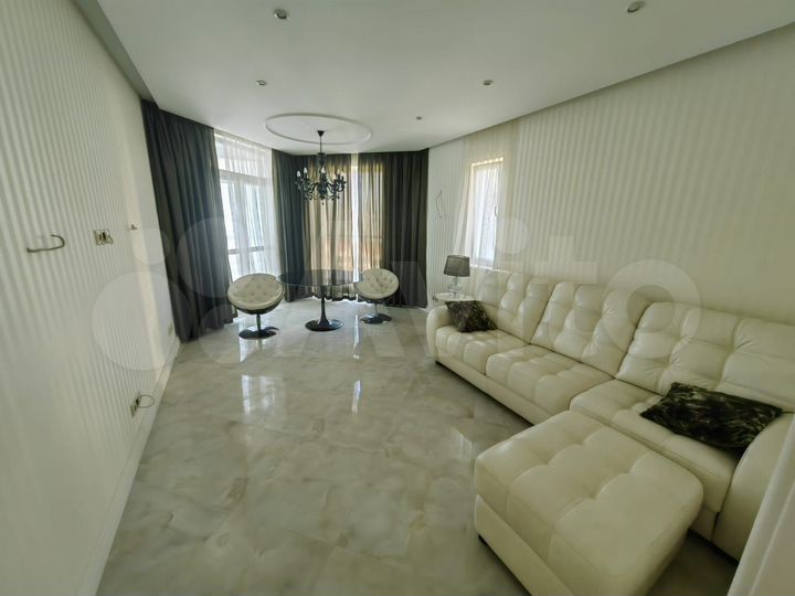 3-к. квартира, 120 м², 9/16 эт.