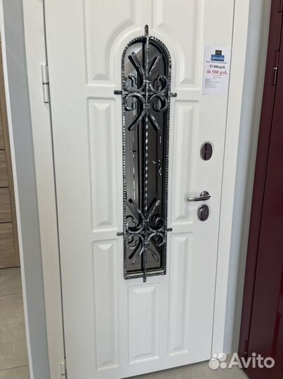 Входная дверь уличная