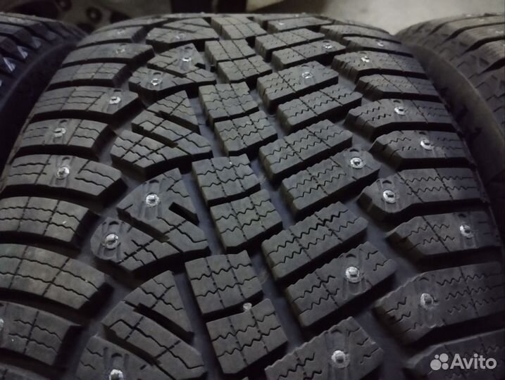 Continental IceContact 2 225/50 R18 и 255/45 R18