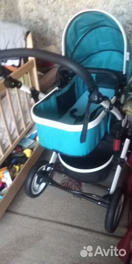 Прогулочная коляска