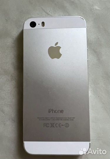 Телефон iPhone 5s