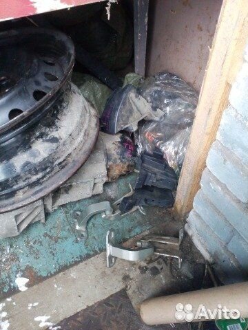 Петля двери лада ларгус