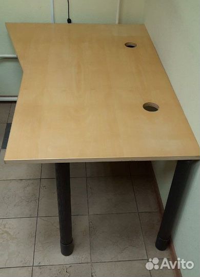 Стол офисный (компьютерный) премиум Bene (Австрия)