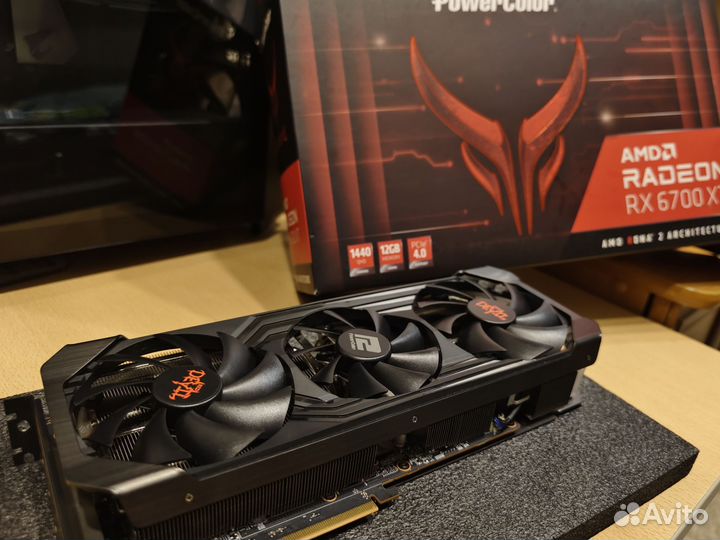 Видеокарта PowerColor RX 6700 XT Red Devil