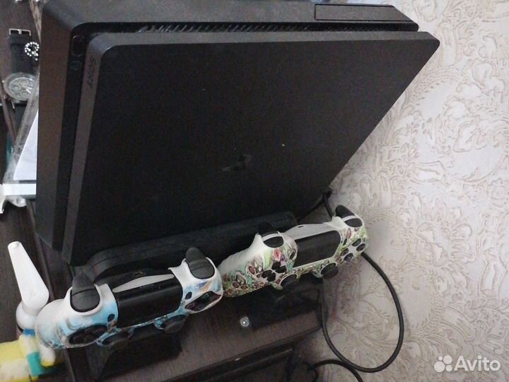 Ps4 slim на 1 tb