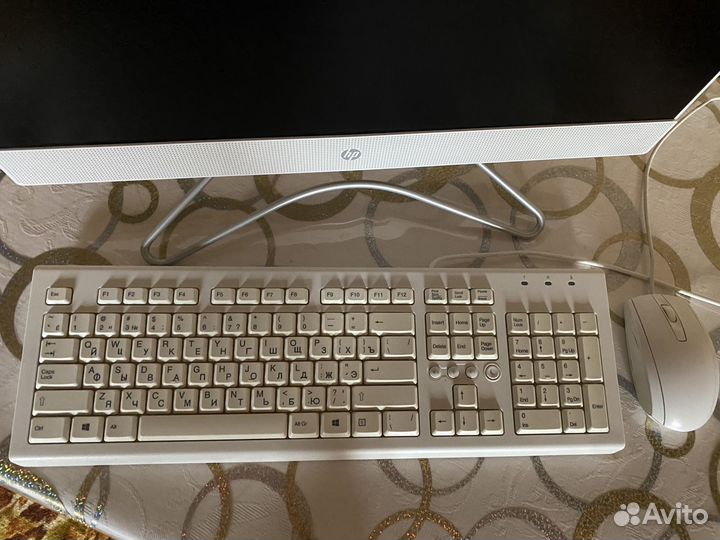 Моноблок HP 22-c0075ur