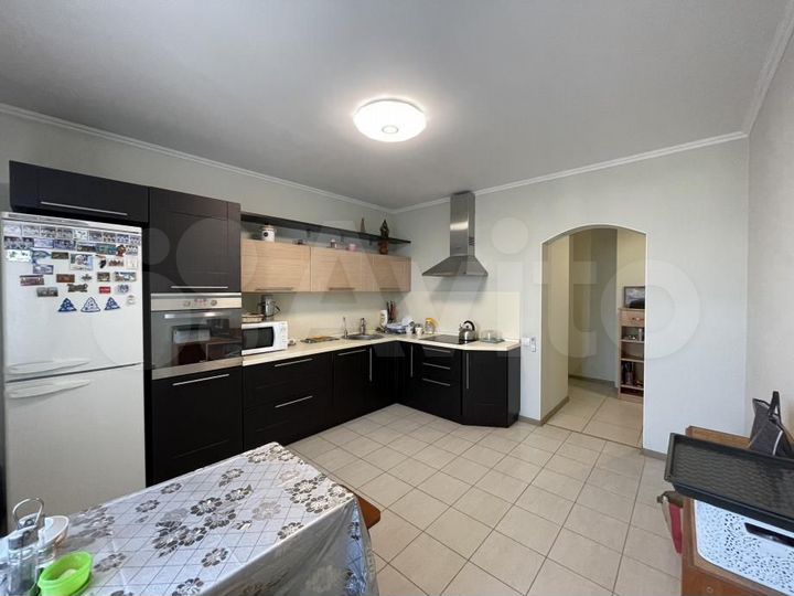 2-к. квартира, 79,5 м², 14/19 эт.