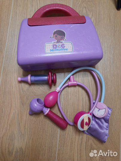 Чемоданчик - доктор Плюшева