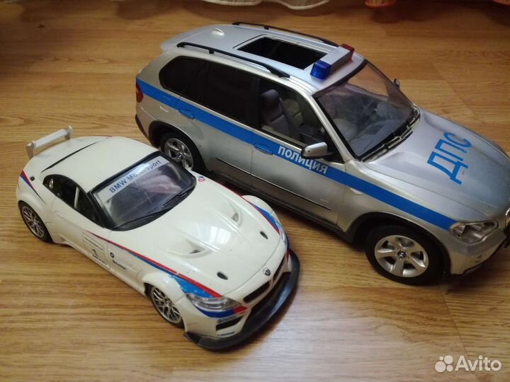 Полицейская машина
