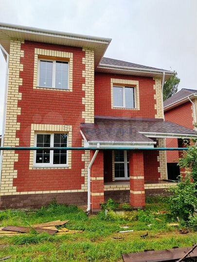 Дом 160 м² на участке 5 сот.