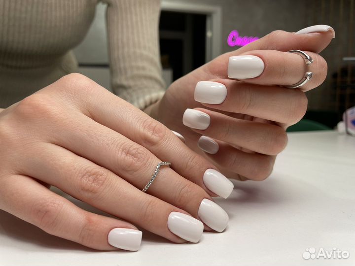 Маникюр, педикюр