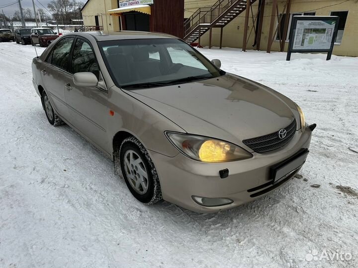 Toyota Camry 2.4 МТ, 2003, 610 000 км