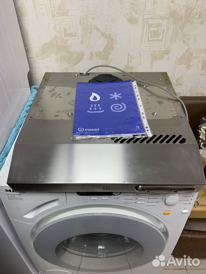 Вытяжка для кухни 50 см встраиваемая Indesit