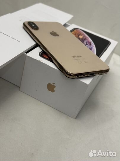 iPhone Xs, 64 ГБ