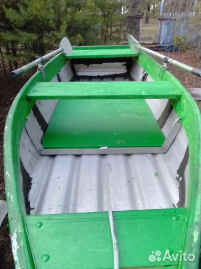 Лодка алюминевая