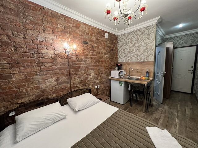 Комната 14 м² в 5-к., 1/5 эт.