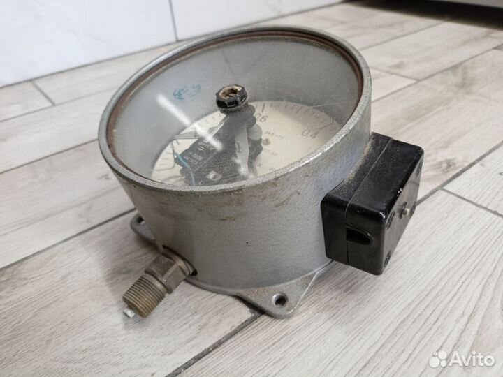 Вакуумный манометр