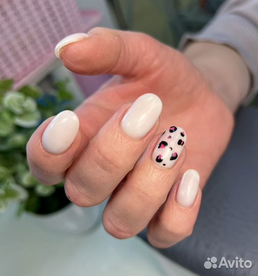 Маникюр,гель лак,укрепление,наращивание ногтей