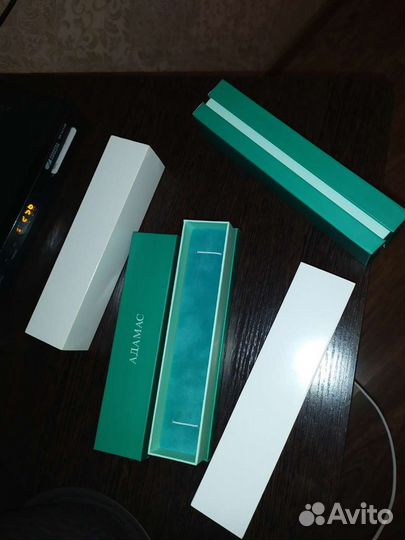 Подарочные коробочки для ювелирных украшений